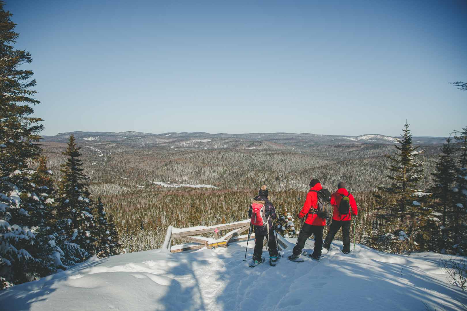 Bonjour Nature is a tourism solidarity travel agency, specializes about the Lanaudiere region